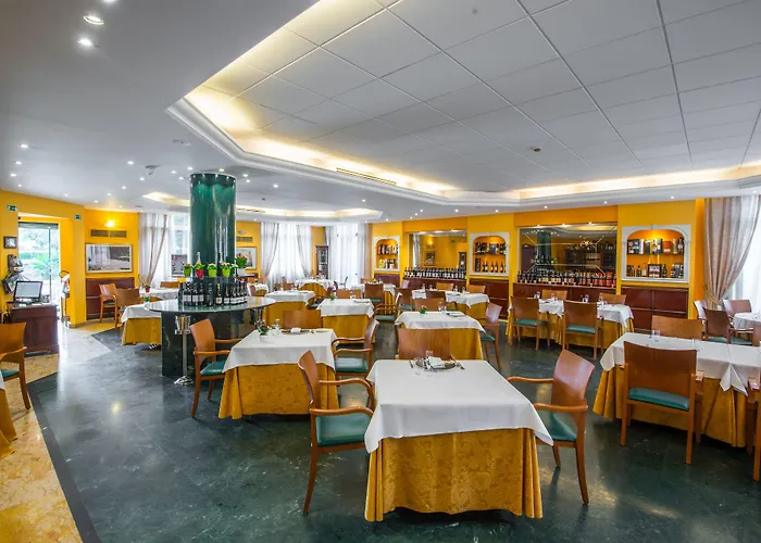 As Dei Giovi فندق